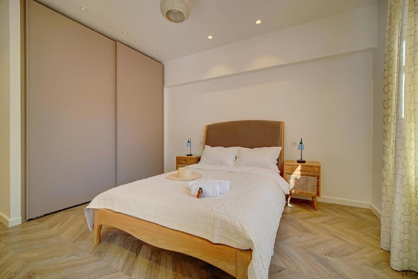 Magnifique 3 Pieces Renove Cannes Centre 'Banane' Avec Veranda ! A2B88 외부 사진