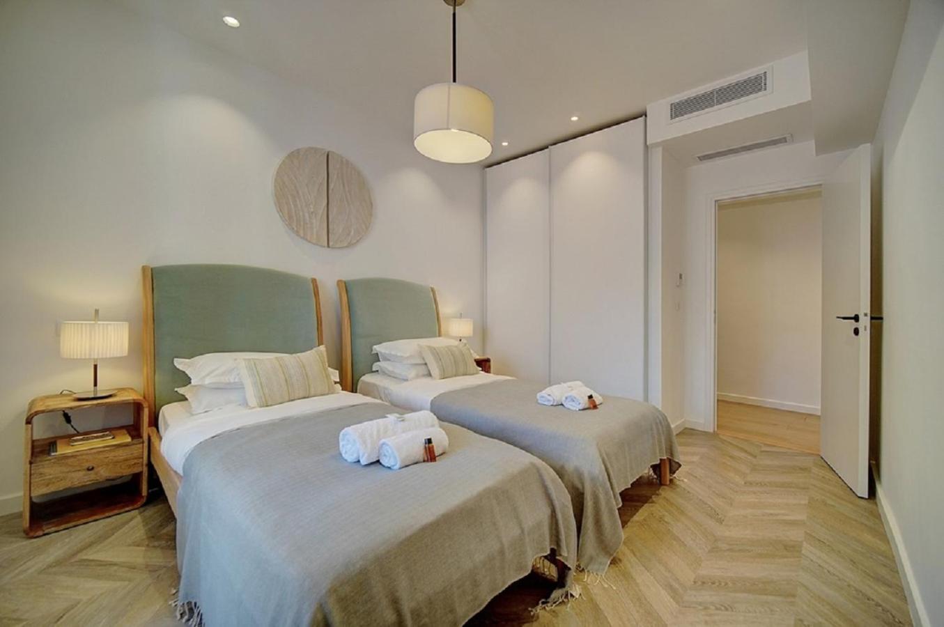Magnifique 3 Pieces Renove Cannes Centre 'Banane' Avec Veranda ! A2B88 외부 사진