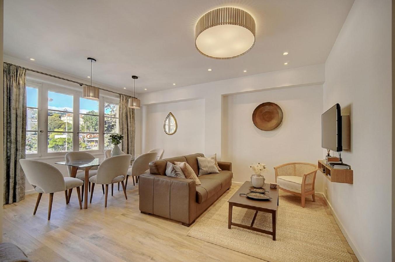 Magnifique 3 Pieces Renove Cannes Centre 'Banane' Avec Veranda ! A2B88 외부 사진